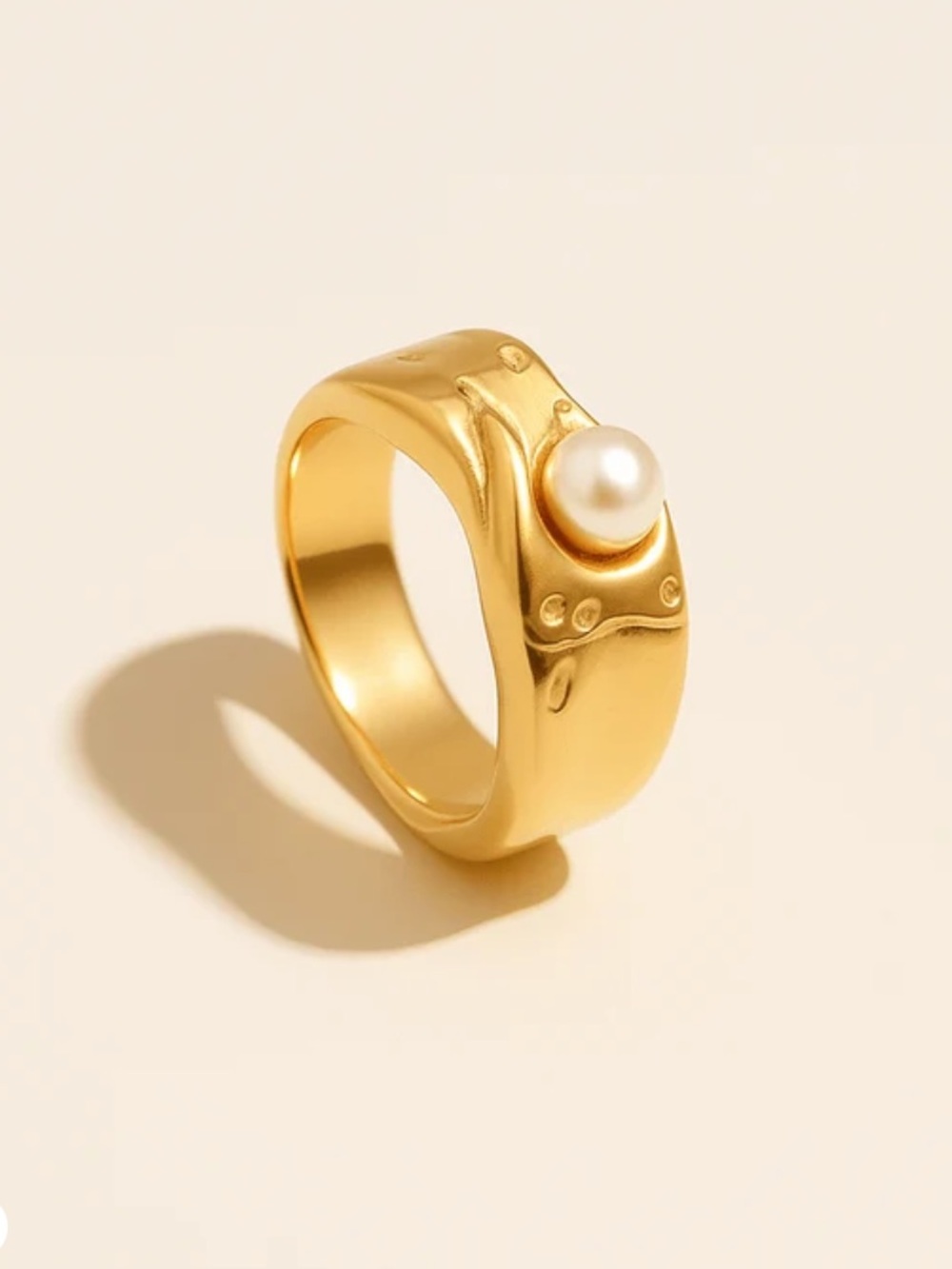 Louise Carter Gold Pearl Ring
